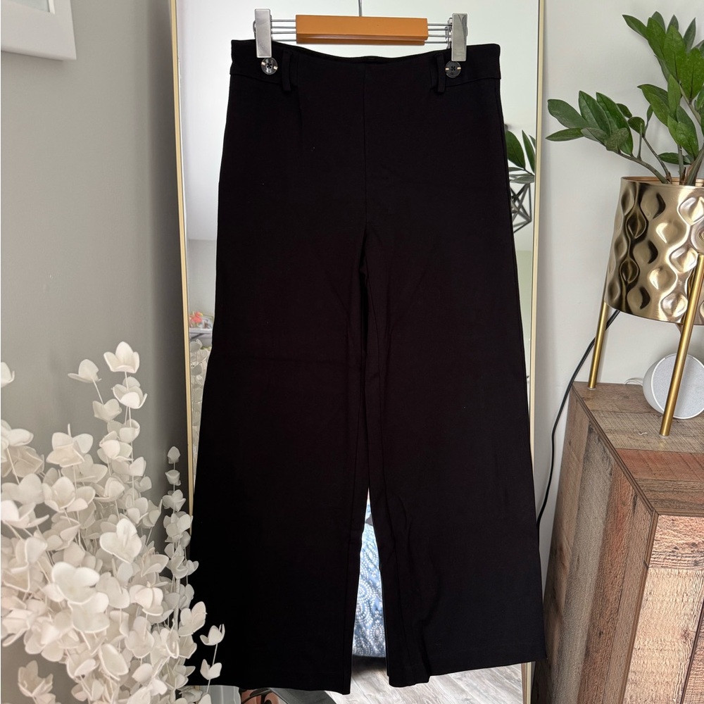Black Wide-Leg Crop Pants